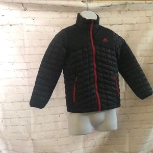 Light weight puffer jacket